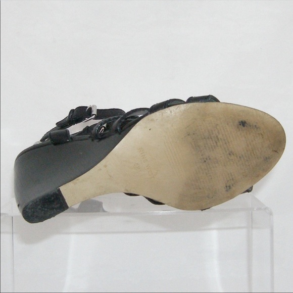 Nine West Black Leather t-strap  Wedges 6.5M - Picture 3 of 8